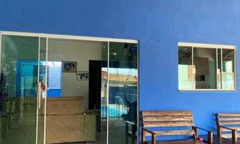 Imagem 3: Casa de condomínio para venda possui 400 metros quadrados com 4 quartos