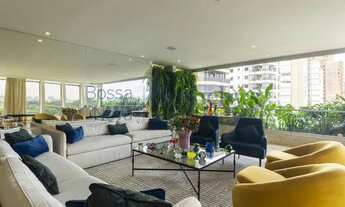 Imagem: Apartamento reformado com vista livre para