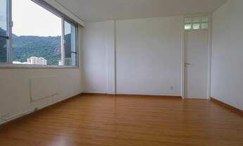 Imagem 3: Botafogo - Rua das Palmeiras - Excelente Apartamento Quarto e Sala !