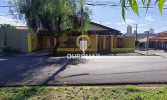 Imagem 2: Casa com 3 dormitórios, 223 m² - venda por R$ 650.000 ou aluguel por R$ 2.500/mês - Jd. Ou