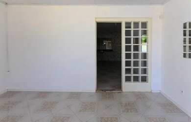 Imagem 6: CANOAS - Casa Padrão - Mato Grande