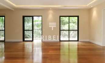 Imagem 3: Imóvel de 257m², com 4 suítes