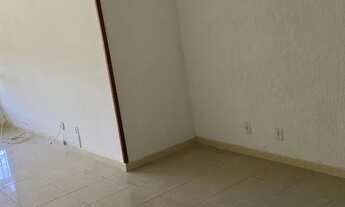 Imagem 2: 3 quartos em frente do campo de São Bento