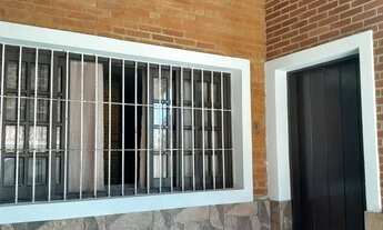 Imagem 5: Casa Grande com piscina perto da praia