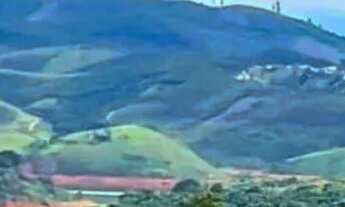 Imagem: LOTE EM IGARATÁ, SAIA DO CAOS DE SP