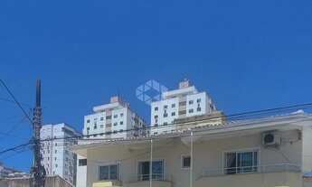 Imagem 2: Casa com 2 quartos/dormitórios no bairro Campinas, em São José - SC