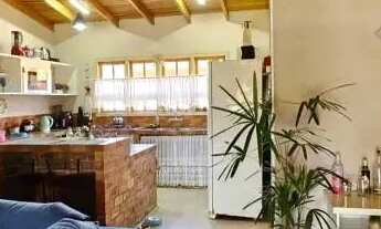 Imagem 2: Velleda oferece espetacular casa com anda por fazer, mini sítio em Águas Claras!