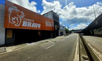 Imagem 2: Lene Pegado Vende Galpão com P/Comercial e Ap de 3 suítes nos altos com 2.200 m² P/Financ