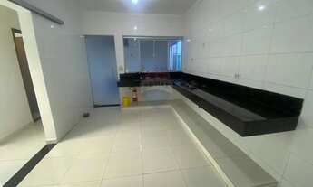 Imagem 5: Excelente casa para *locação* no Centro de São João da Boa Vista!