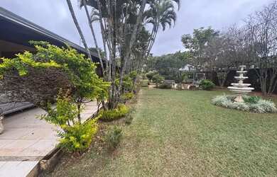 Imagem 3: Casa térrea com terreno de 3.000 m² e 585 m² de área construída - Shangrilá