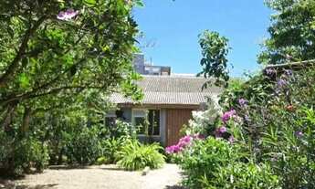 Imagem 2: Casa em terreno com escritura a 180 metros da praia