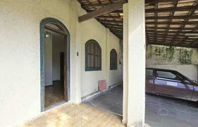 Imagem 2: Casa para Venda em Volta Redonda / RJ no bairro Conforto