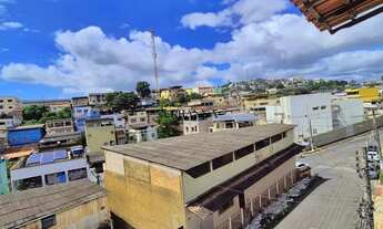 Imagem 3: Casa Duplex em Jardim América com Sol Manhã. Conforto, Espaço e Vista Panorâmica