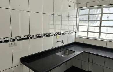 Imagem 2: Imóvel para aluguel possui 112 metros quadrados com 2 quartos