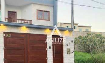 Imagem 2: Casa à venda por R$ 470.000,00 - Vale das Palmeiras - Macaé/RJ