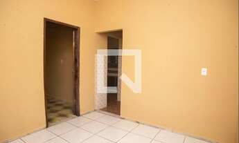 Imagem 2: Casa para Aluguel - Centro, 1 Quarto, 53 m2