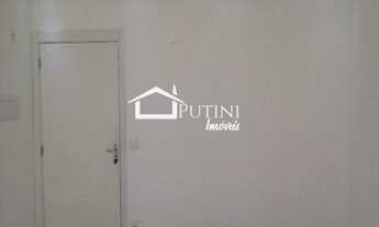 Imagem 2: Apartamento para Venda em Cotia, Jardim Petrópolis, 2 dormitórios, 1 banheiro, 1 vaga