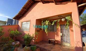 Imagem: CASA 05 QUARTOS 01 SUÍTE 03 VGS NO BAIRRO