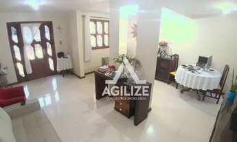 Imagem 2: Agilize Consultoria Imobiliária tem Casa Linear na Imbetiba para uso residencial ou comerc