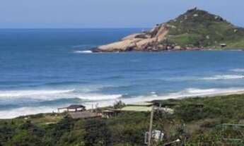 Imagem 2: Casa à venda em Condomínio na Praia Mole com acesso a Lagoa da Conceição, Florianópolis/SC