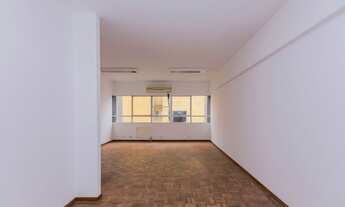 Imagem 2: Sala Comercial para Locação 44m² com Banheiro e Cozinha