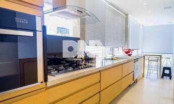 Imagem 4: Novidade! Cobertura Duplex de 211m² com vista mar no Leblon