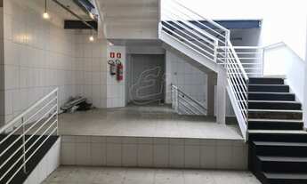 Imagem 6: Prédio comercial próximo ao metrô tatuapé