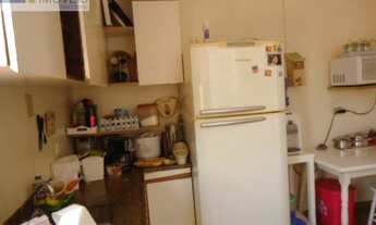 Imagem 7: Sobrado com edicula, entrada lateral