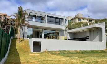 Imagem 2: Casa NOVA no Vale dos Cristais com 4 Suítes