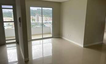 Imagem 5: Apartamento para venda tem 70 metros quadrados com 2 quartos em Kobrasol - São José - SC