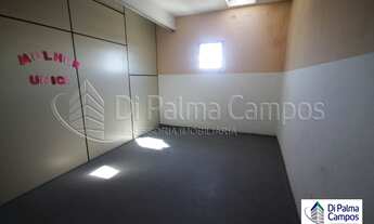 Imagem 3: Prédio comercial, localizado em área industrial em Diadema