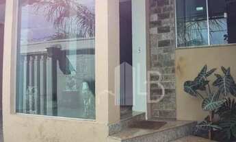 Imagem 7: Casa com 4 quartos sendo 1 suíte à venda, 310 m² por R$ 950.000 - Jardim Veneza - Uberlând