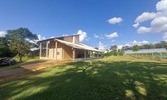 Imagem 2: Fazenda/Sítio/Chácara com 9.294 m2 com cs 3 suites com apx 305m2 Área coberta
