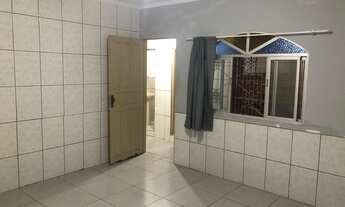 Imagem 2: Casa para aluguel tem 45 metros quadrados com 1 quarto em Serraria - São José - SC