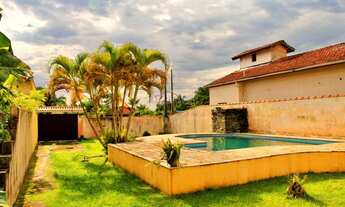 Imagem 4: CASA COM PISCINA A VENDA A 800 M DA PRAIA COM TERRENO DE 720 M²