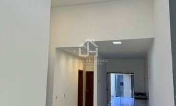 Imagem 4: Casa em rua pública no jardim Atlântico