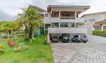 Imagem: Casa clássica à venda no Alphaville Residencial