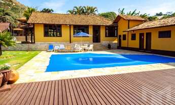 Imagem 2: Casa em ótima vizinhança com 3 suítes