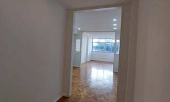 Imagem 5: Maravilhoso apto na quadra da praia com 03 quartos em Copacabana - Rio de Janeiro - RJ