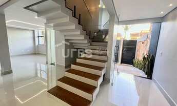 Imagem 7: Sobrado para venda com 240 metros quadrados com 4 quartos em Vila Maria José - Goiânia - G