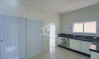 Imagem 9: Casa - Sobrado Novo no bairro Residencial Três Marias, 1000 metros da praia, Peruíbe-SP