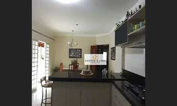 Imagem 2: Casa com 4 dormitórios à venda, 249 m² por R$ 640.000,00 - Parque Meia Lua - Jacareí/SP