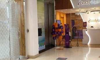 Imagem 3: Loja no shopping Itaipu multicenter, com 69m2 <br>Niterói.