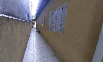Imagem 5: Casa para Venda em Taboão da Serra, Jardim Três Marias, 2 dormitórios, 1 banheiro, 2 vagas