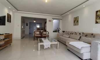 Imagem 2: Porto Alegre - Casa Padrão - Chácara das Pedras