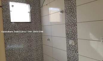 Imagem 2: Casa para Venda em Uberlândia, Jardim América II, 3 dormitórios, 1 suíte, 2 banheiros, 2 v