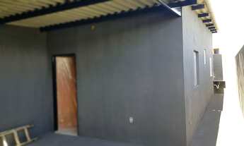 Imagem 2: Aluga se kitnet com garagem coberta