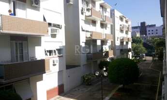 Imagem 2: Porto Alegre - Apartamento Padrão - Menino Deus