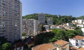 Imagem 2: Laranjeiras perto de tudo Três Quar