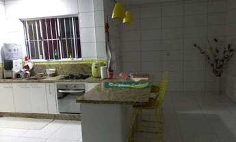 Imagem 5: Sobrado com 4 dormitórios à venda, 114 m² por R$ 424.000 - Vila Pereira - Ferraz de Vascon